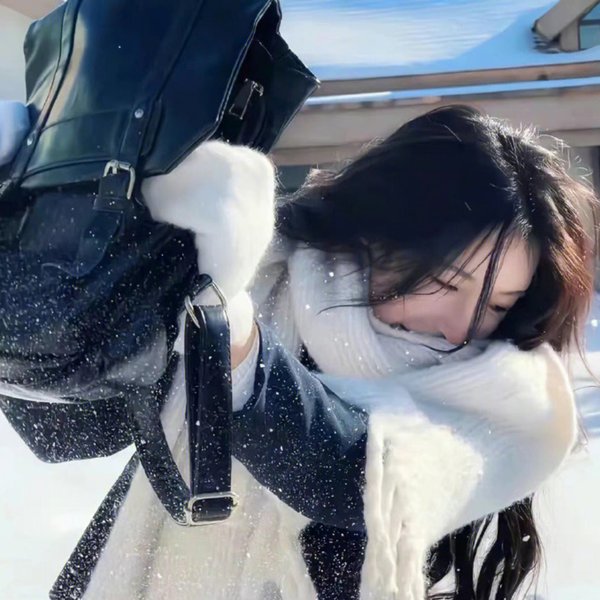 新版：我爸资助的贫困生都是大佬